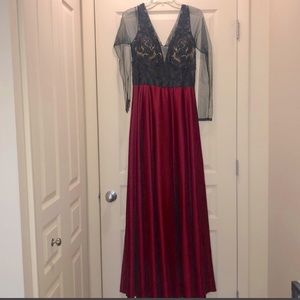Women’s Evening Gown Size 6